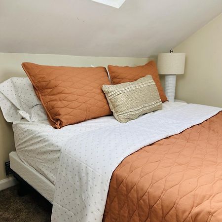 Cozy, Pleasant 2Br Apt In Beach Community! 诺沃克 外观 照片